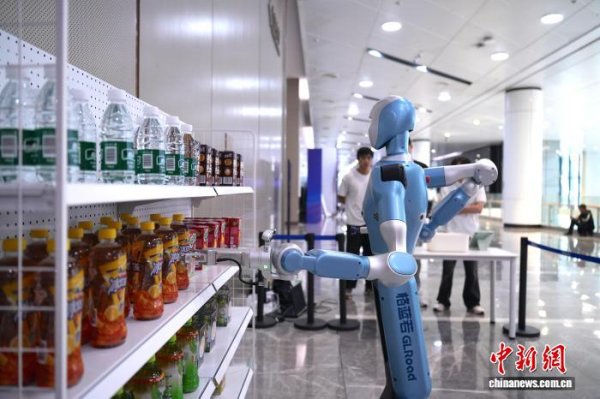 金牛配资 湖北人形机器人产业加速发展 民营企业大展拳脚